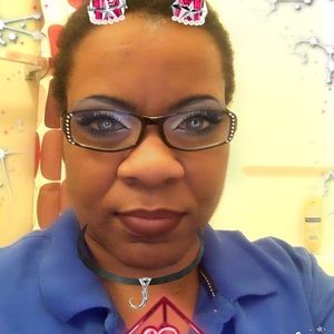 Meet your Posher, Geraldine